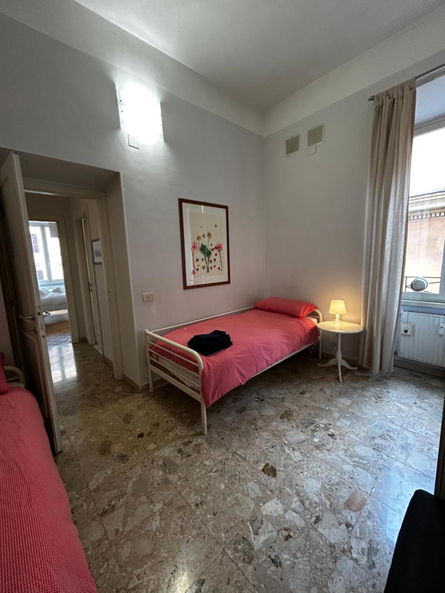 Vatican Attic Рим Экстерьер фото